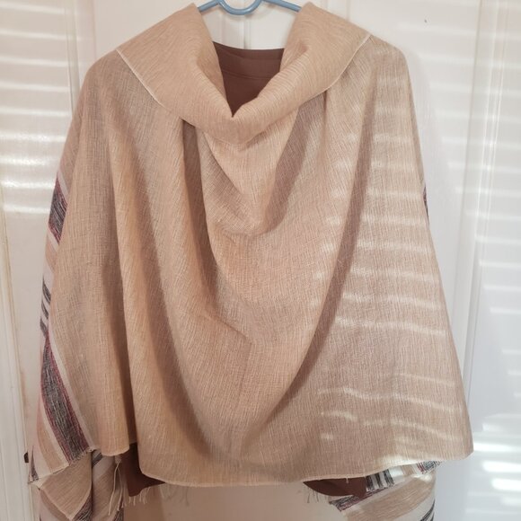 Cape Scarf - Picture 4 of 7